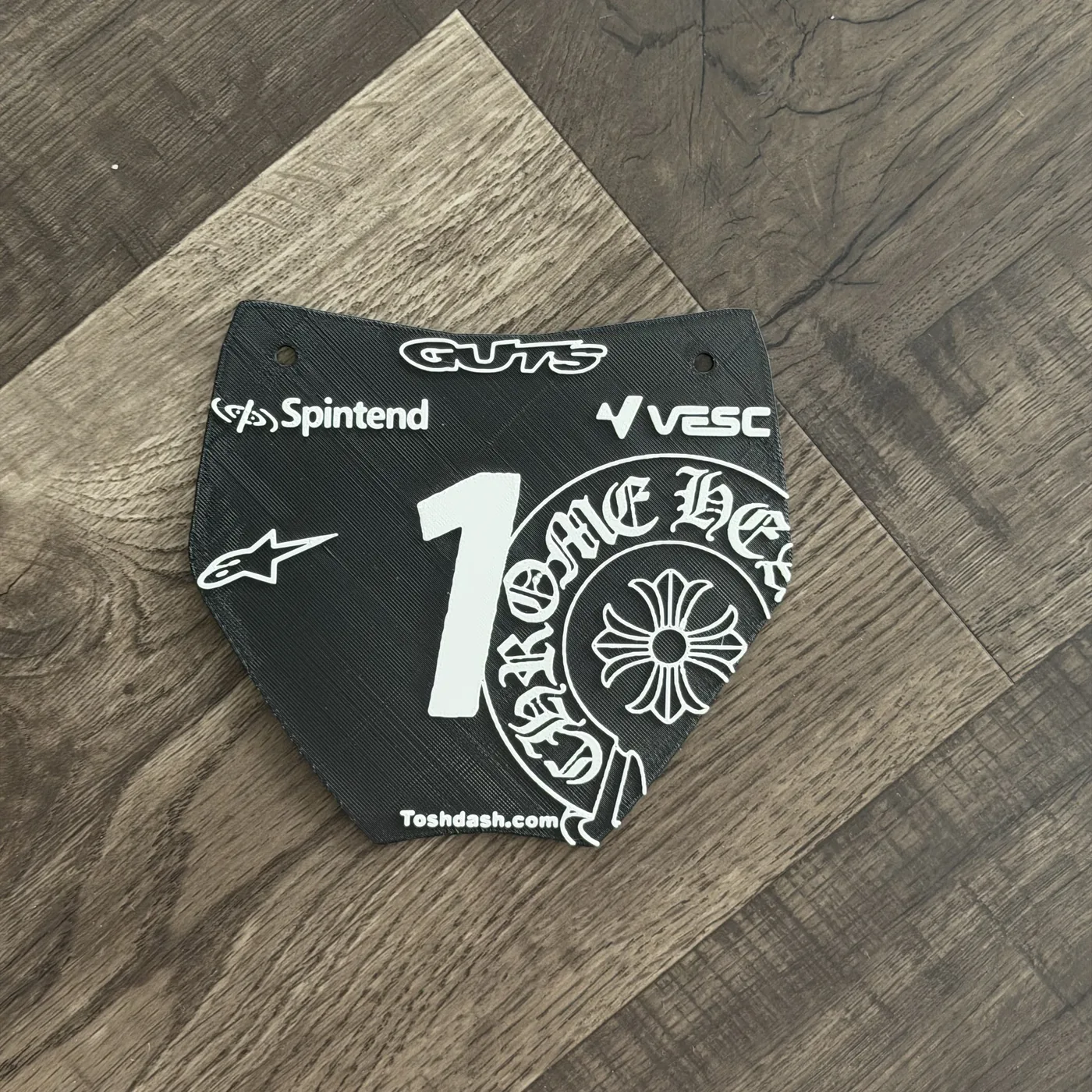 Customer plate in black with white print